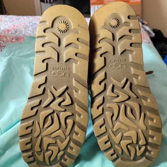 UGG ROMMY LACE UP CHESTNUT BOOT - Picture 15 of 16